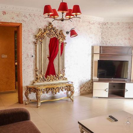 Noubou International Hotel Дуала Екстериор снимка