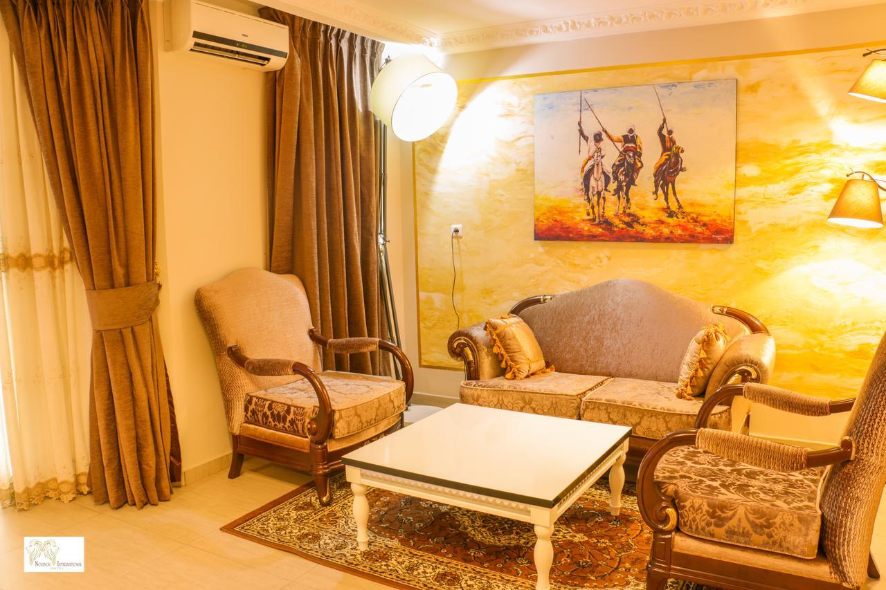Noubou International Hotel Дуала Екстериор снимка