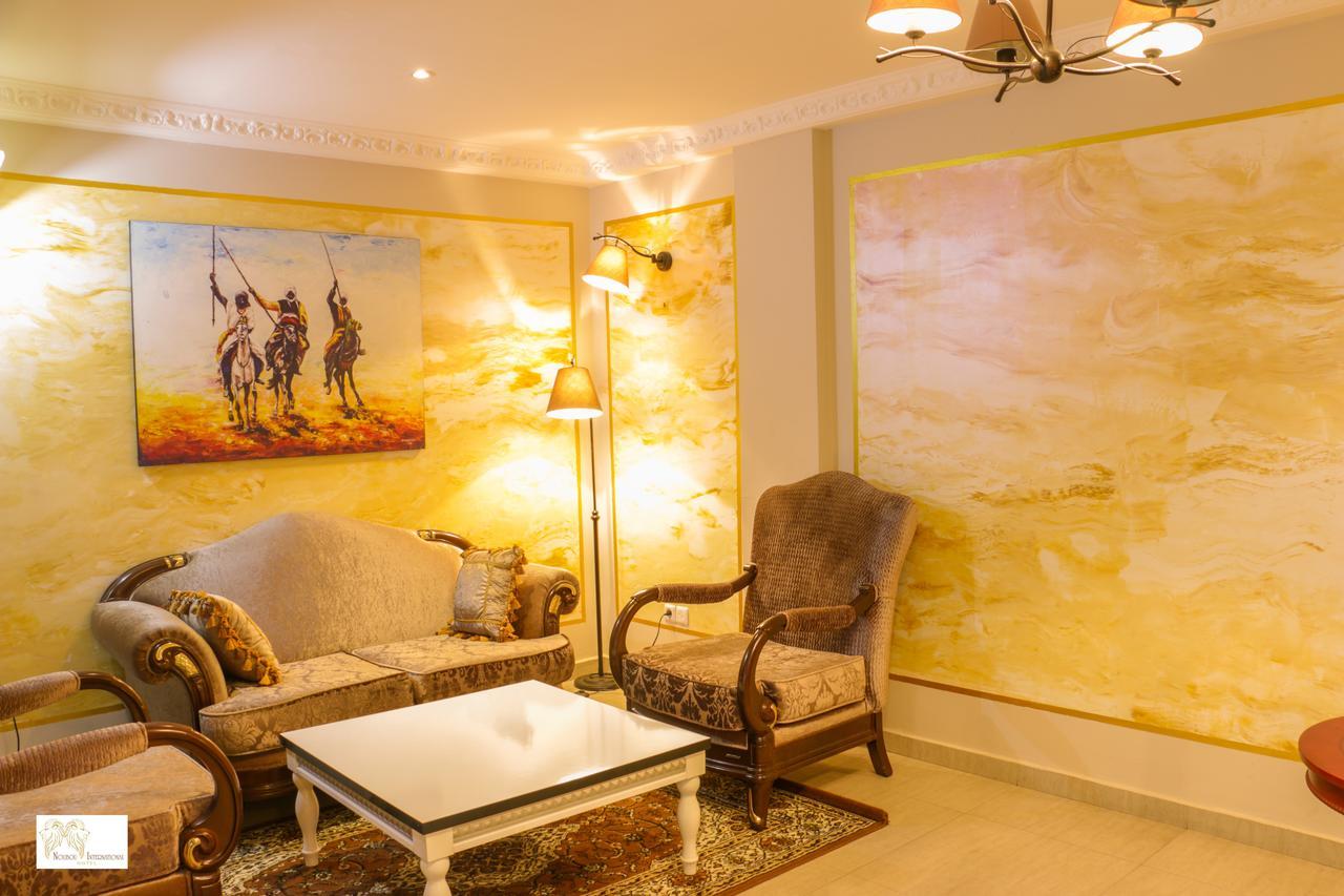 Noubou International Hotel Дуала Екстериор снимка